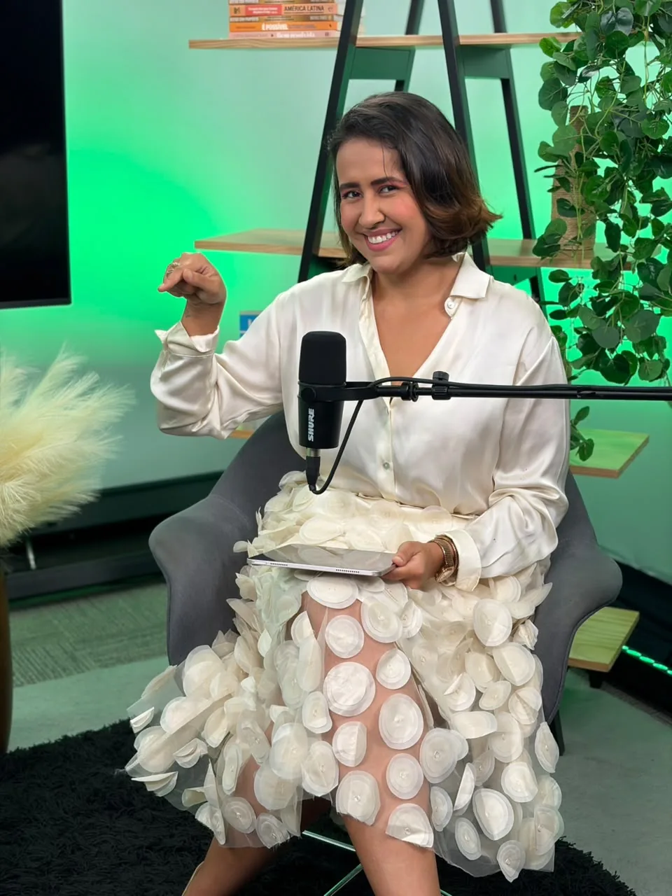 Convidado gravando episódio no estúdio da UniPod